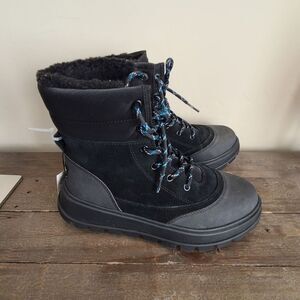 Koolaburra JOZIE Black Lace Up Boots Size 8 NEW